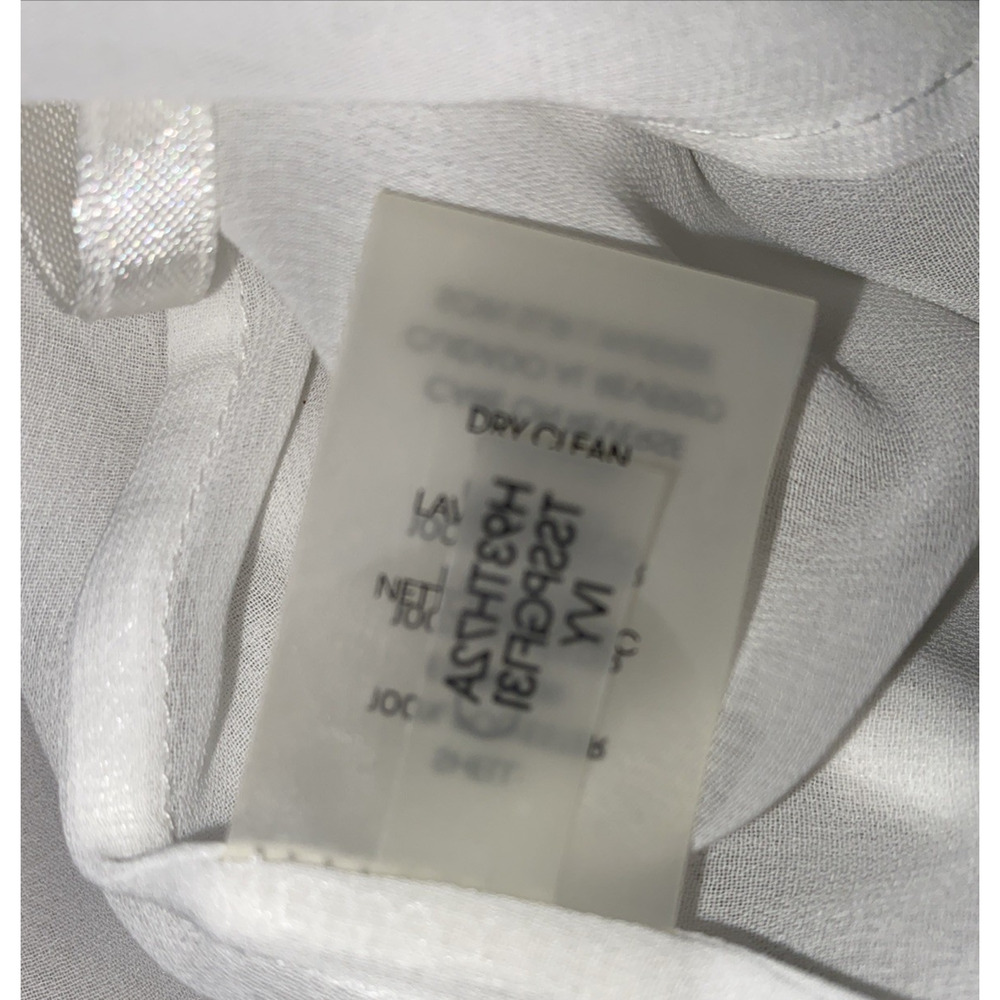 Tommy Hilfiger Blouse Top Women Medium White Ruffle Front V-Neck Costal Preppy - Picture 8 of 8